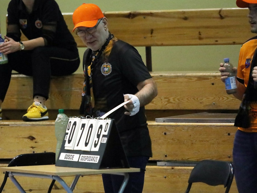 Zrobili pierwszy krok w stronę awansu. Pewna wygrana Chrobrego