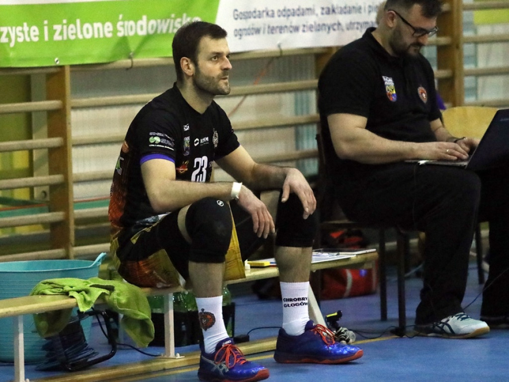 Zrobili pierwszy krok w stronę awansu. Pewna wygrana Chrobrego