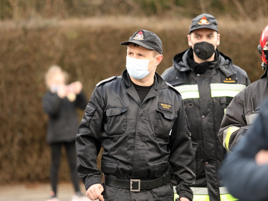 Wypadek na ul. Wita Stwosza. Pięć osób w szpitalu w tym małe dziecko