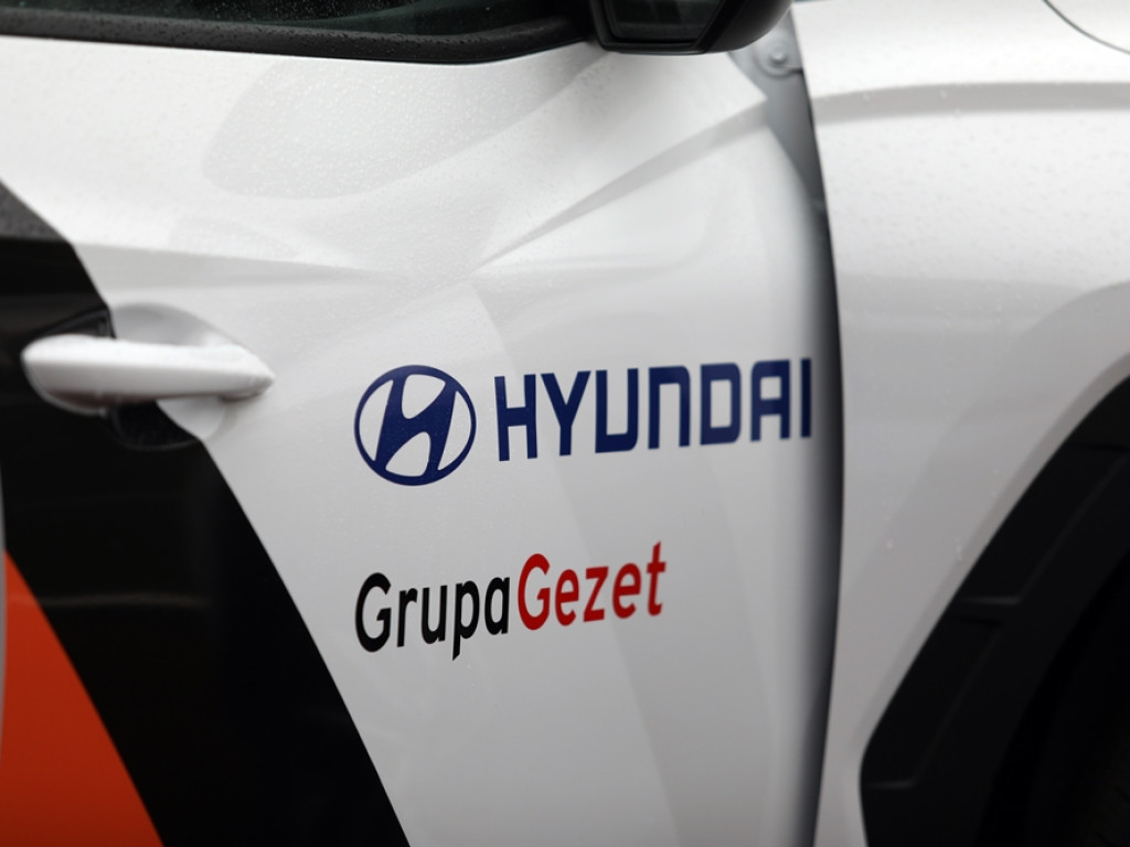 Takie bryki dla Chrobrego! Nowy sponsor w głogowskim klubie