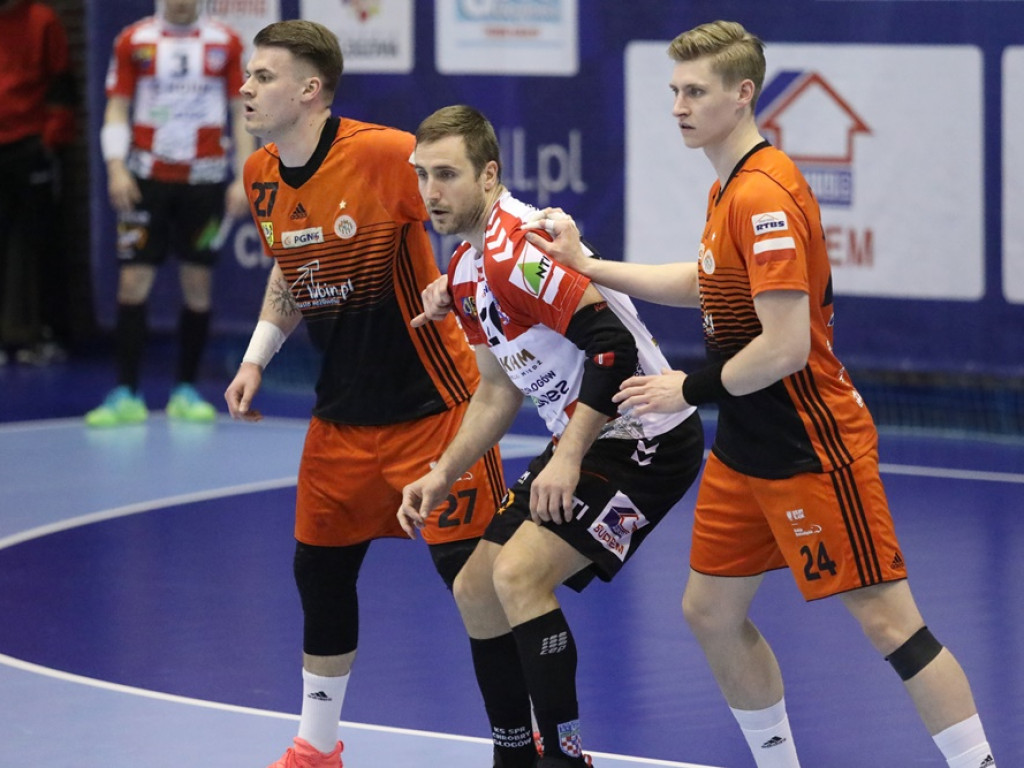 Derby dla Chrobrego! Odrobili straty, pokazali charakter
