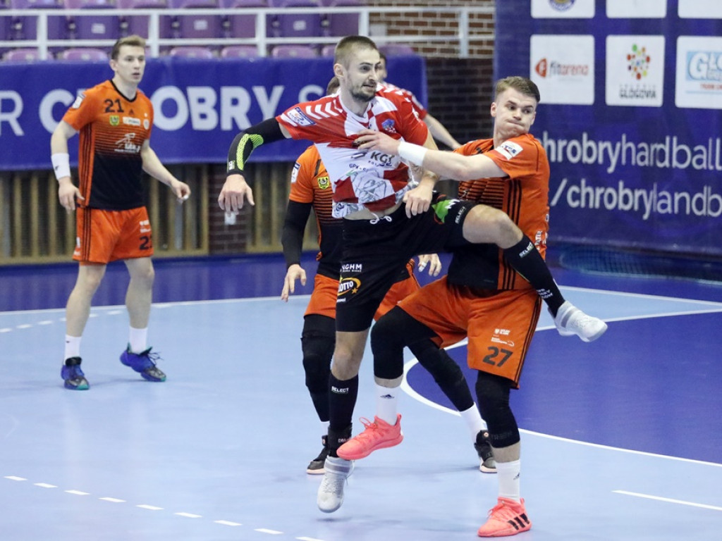 Derby dla Chrobrego! Odrobili straty, pokazali charakter