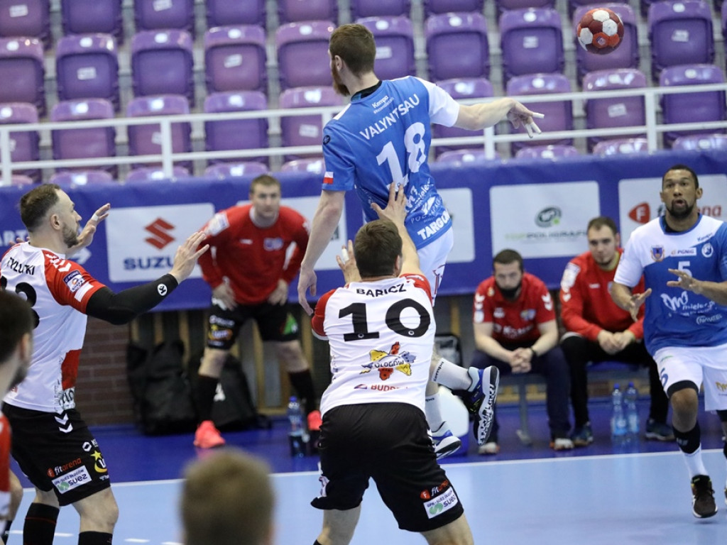 Stal walczyła, ale to Chrobry po raz kolejny zgarnął komplet punktów