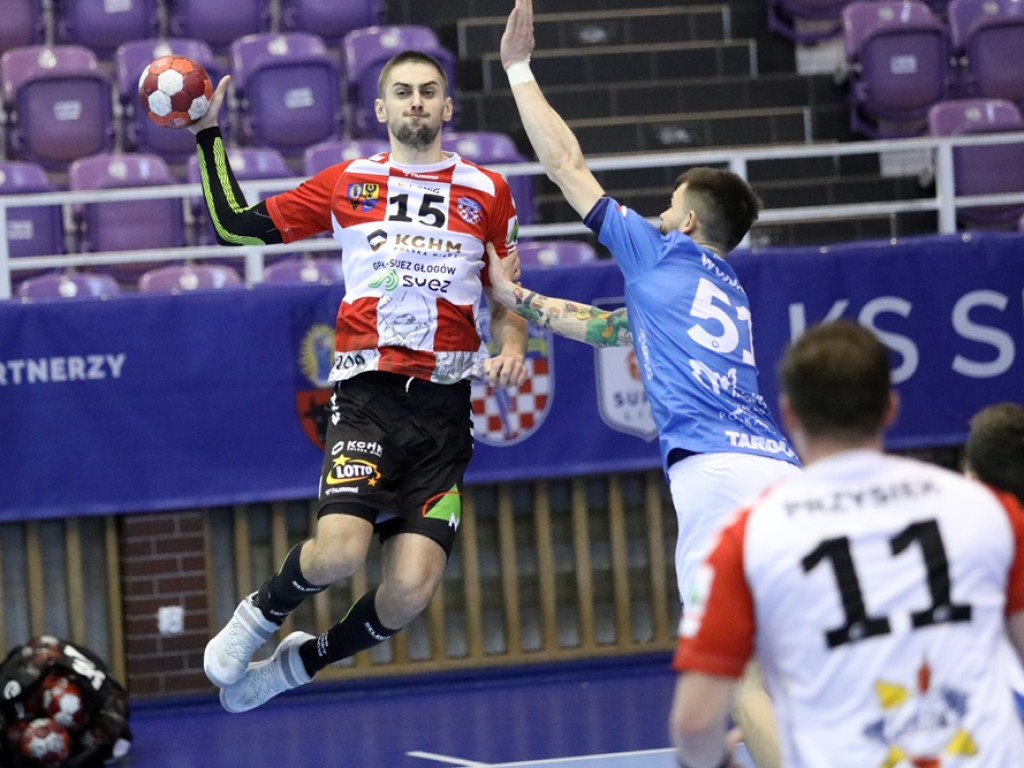 Stal walczyła, ale to Chrobry po raz kolejny zgarnął komplet punktów
