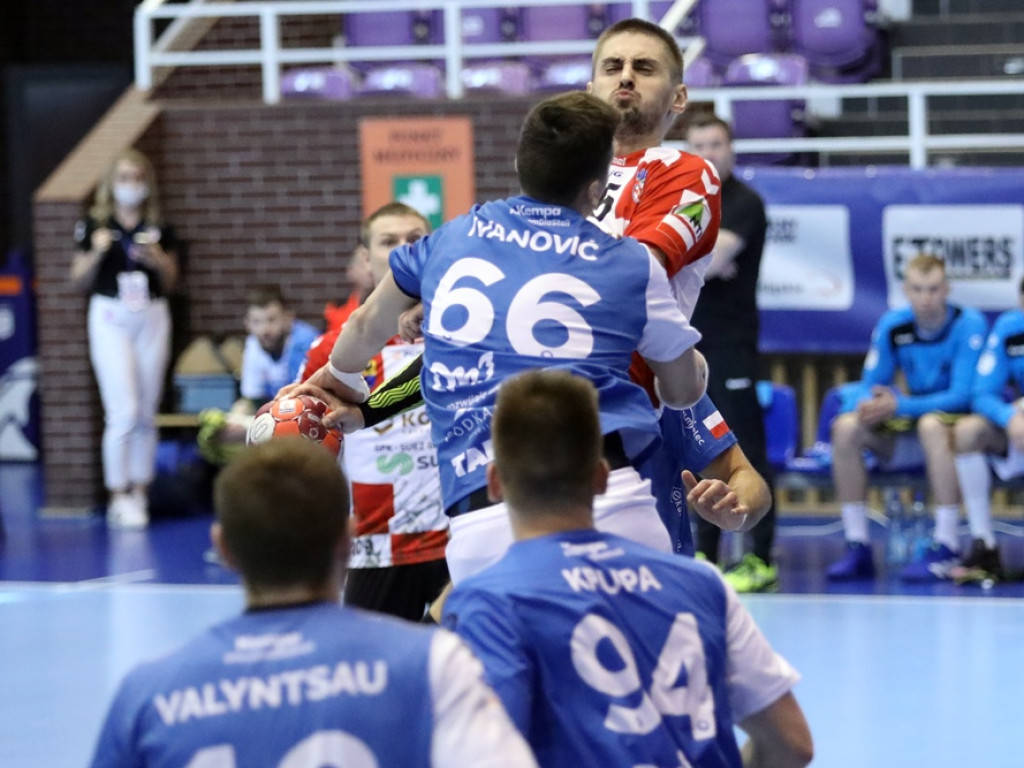 Stal walczyła, ale to Chrobry po raz kolejny zgarnął komplet punktów