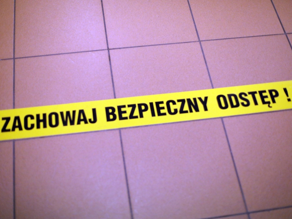 Punkt w klubie Mayday po kontroli NFZ-tu. Borecki: czekamy na szczepionki