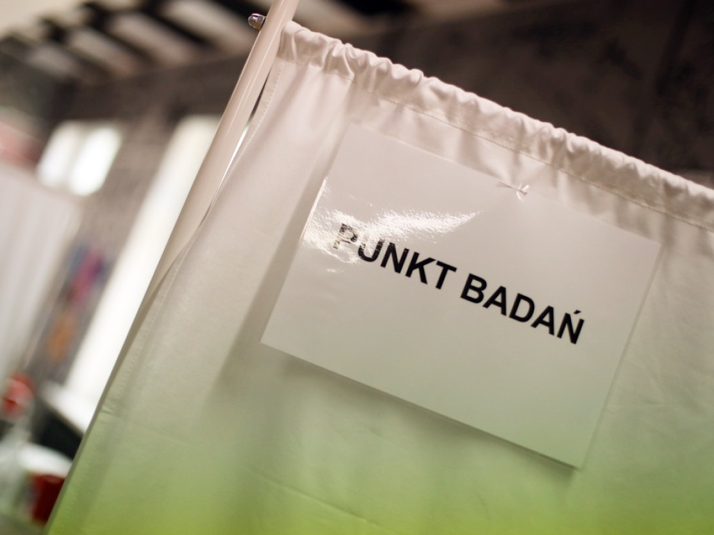 Punkt w klubie Mayday po kontroli NFZ-tu. Borecki: czekamy na szczepionki