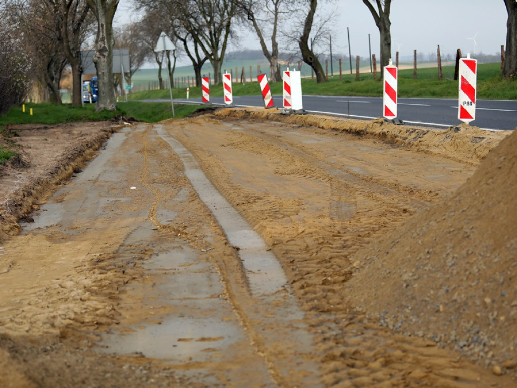 Rozpoczęła się budowa ronda. Kiedy zmiana organizacji ruchu?