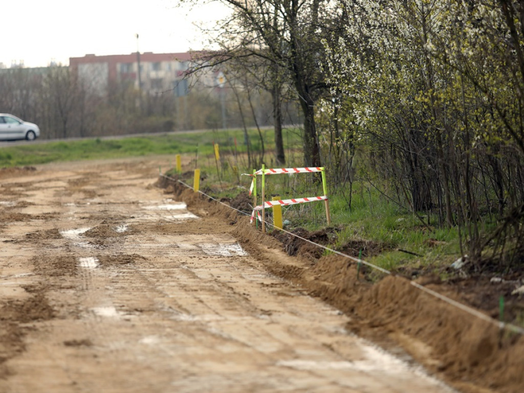 Rozpoczęła się budowa ronda. Kiedy zmiana organizacji ruchu?