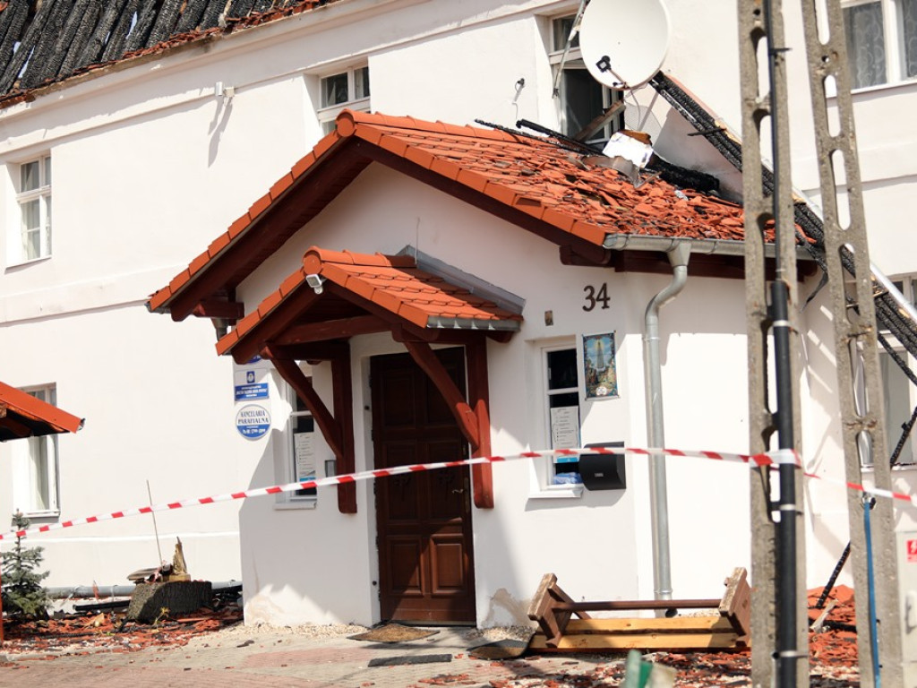 Biskup przyjechał do Jakubowa. Trwa szacowanie strat