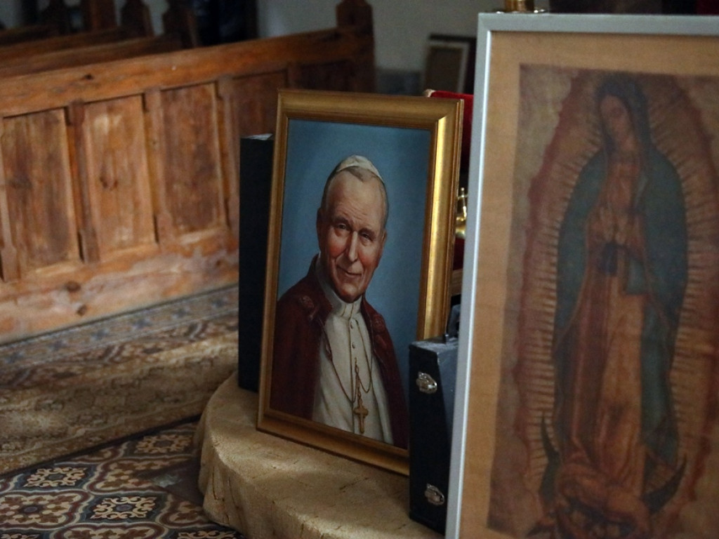 Biskup przyjechał do Jakubowa. Trwa szacowanie strat