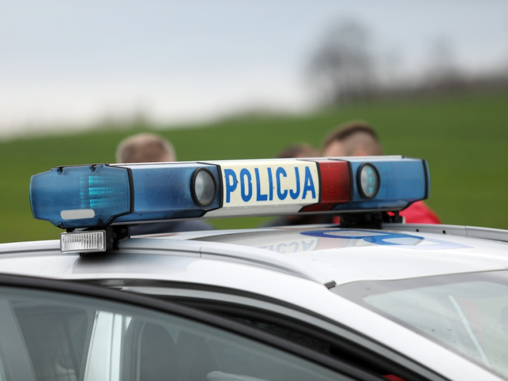 Auta roztrzaskane, dwie osoby w szpitalu