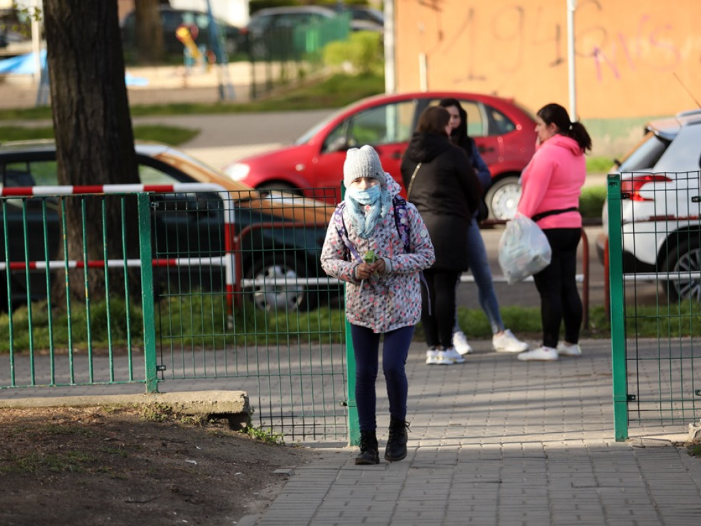 Najmłodsze dzieci wróciły do szkół. Rodzice są zadowoleni: duża ulga