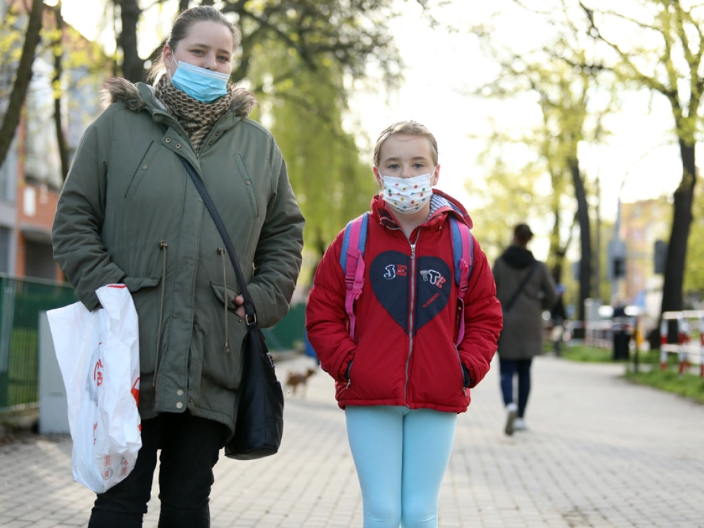Najmłodsze dzieci wróciły do szkół. Rodzice są zadowoleni: duża ulga