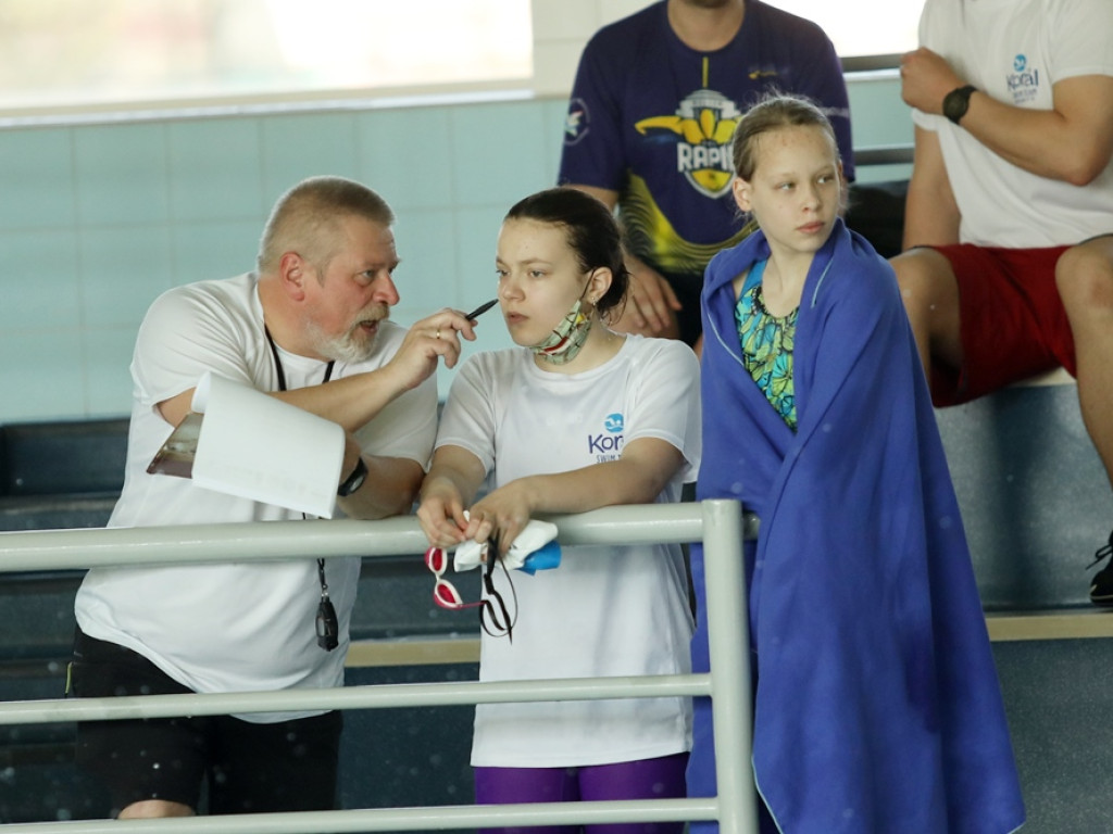 250 pływaków na starcie Hutnika! Przyjechali z całej Polski