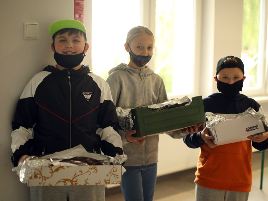 Mieszkańcy Kotli pomagają! Kiermasz książek i ciasta oraz zbiórka krwi