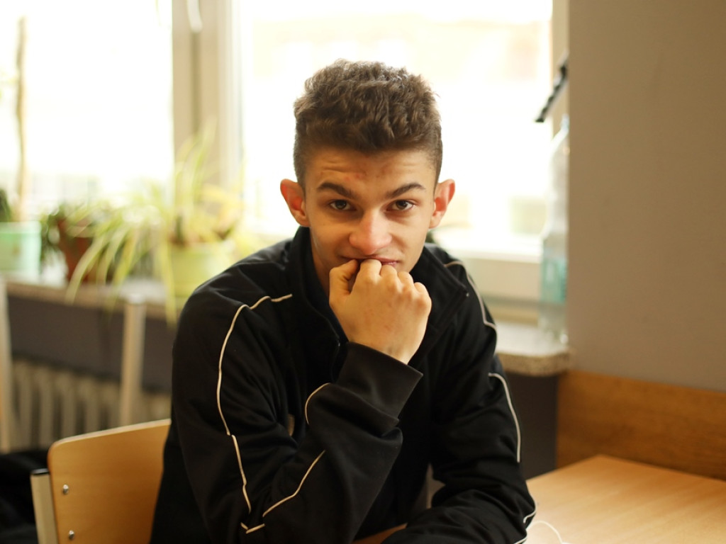 Ósmoklasiści piszą egzaminy. Najbardziej obawiają się matematyki