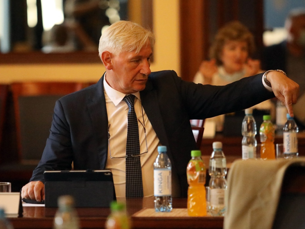 Historyczna chwila - nawet radni PiS-u głosowali za absolutorium dla prezydenta Rokaszewicza!