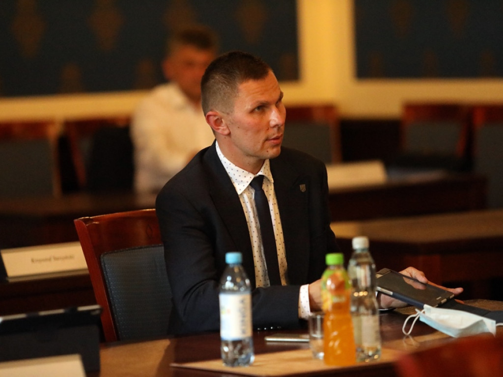 Historyczna chwila - nawet radni PiS-u głosowali za absolutorium dla prezydenta Rokaszewicza!