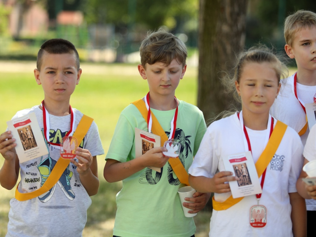 Uczniowie pobiegli, by uczcić pamięć o Orlętach Lwowskich [ZDJĘCIA]