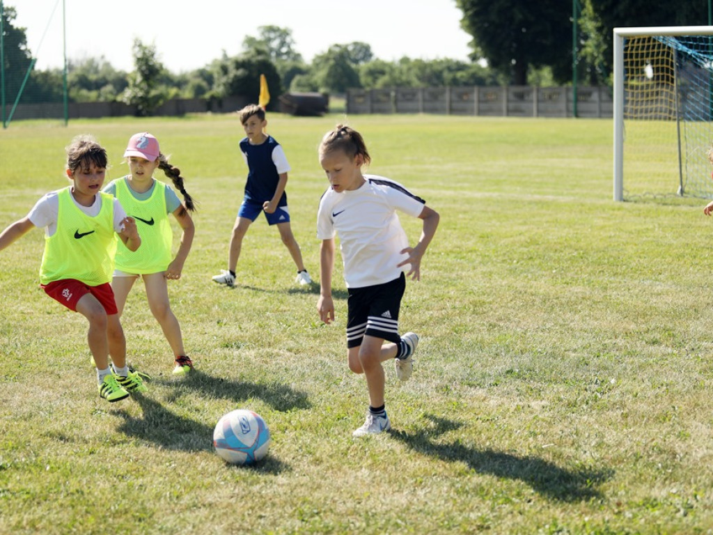 Sportowe emocje w Kotli! Na boisku rywalizowało kilkanaście drużyn