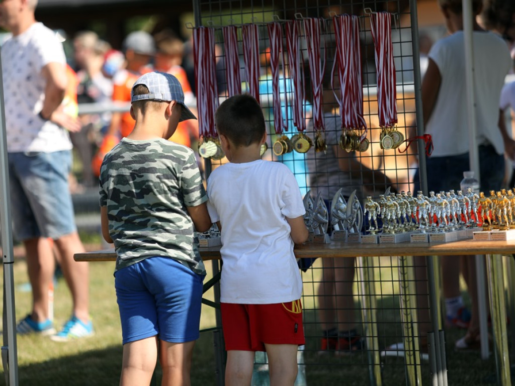 Sportowe emocje w Kotli! Na boisku rywalizowało kilkanaście drużyn