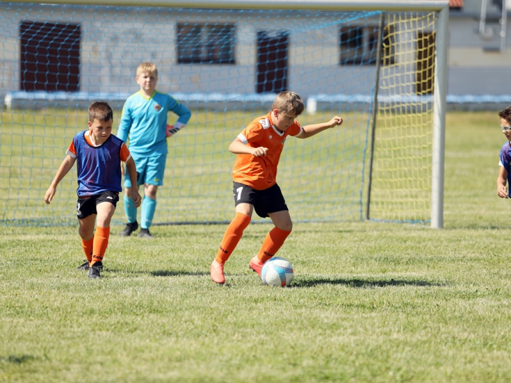 Sportowe emocje w Kotli! Na boisku rywalizowało kilkanaście drużyn