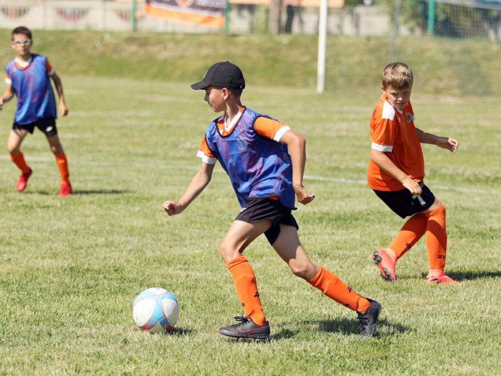 Sportowe emocje w Kotli! Na boisku rywalizowało kilkanaście drużyn