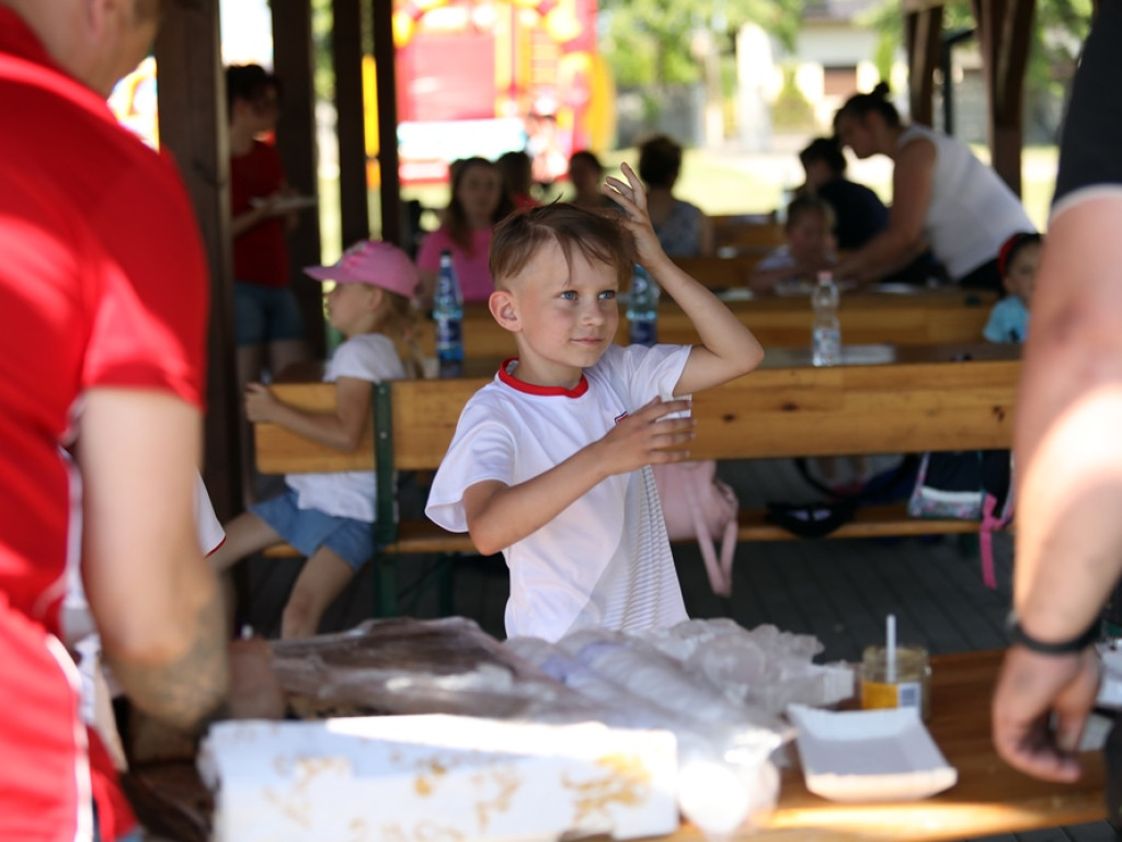 Sportowe emocje w Kotli! Na boisku rywalizowało kilkanaście drużyn