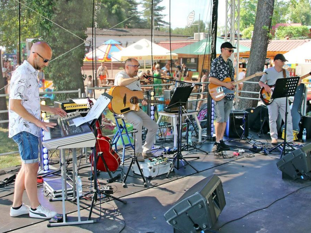 Woda, lody i koncerty w Sławie [ZDJĘCIA]