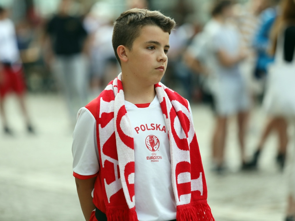 Kibice zawiedzeni. Opuszczali strefę jeszcze przed końcem meczu