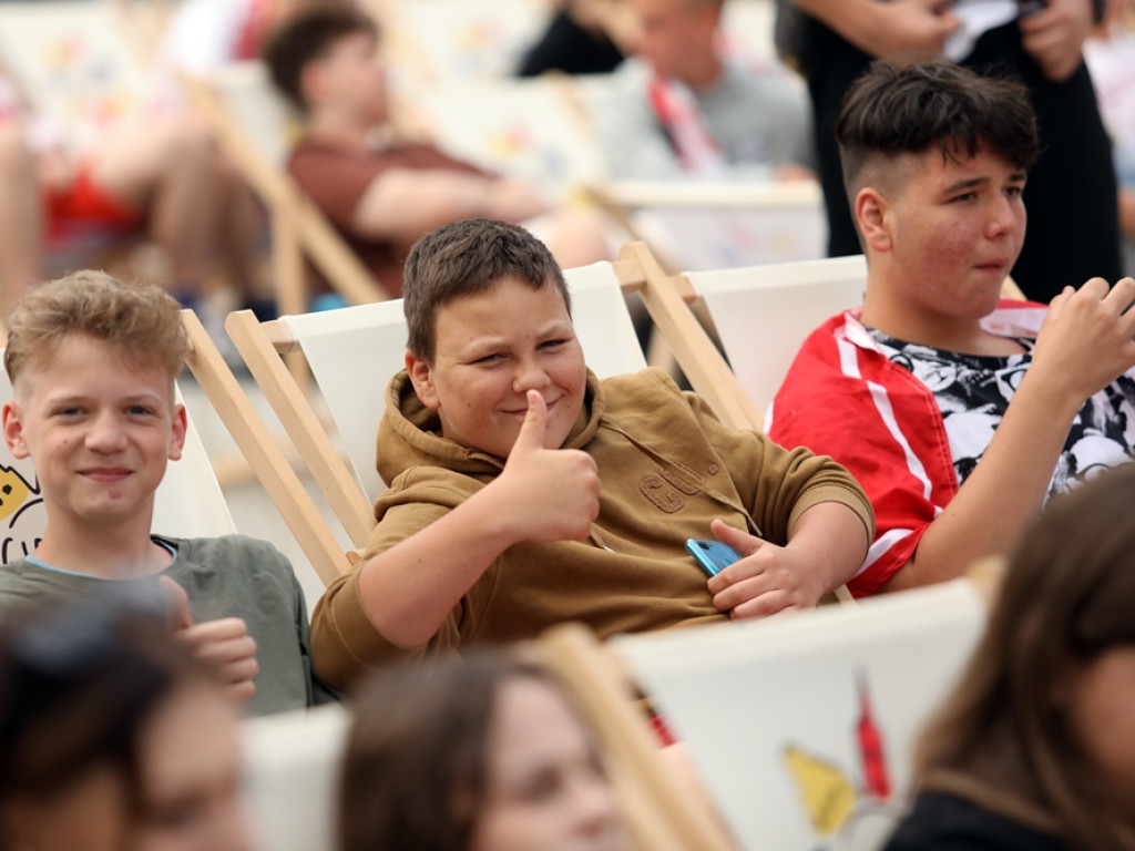 Kibice zawiedzeni. Opuszczali strefę jeszcze przed końcem meczu