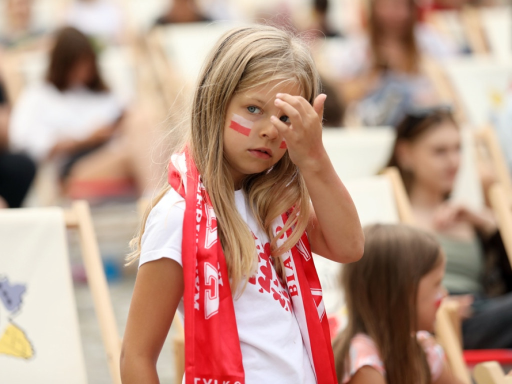 Kibice zawiedzeni. Opuszczali strefę jeszcze przed końcem meczu