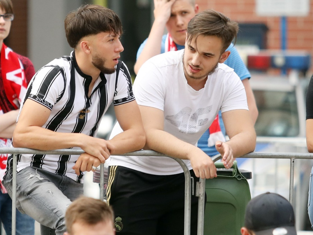 Kibice zawiedzeni. Opuszczali strefę jeszcze przed końcem meczu