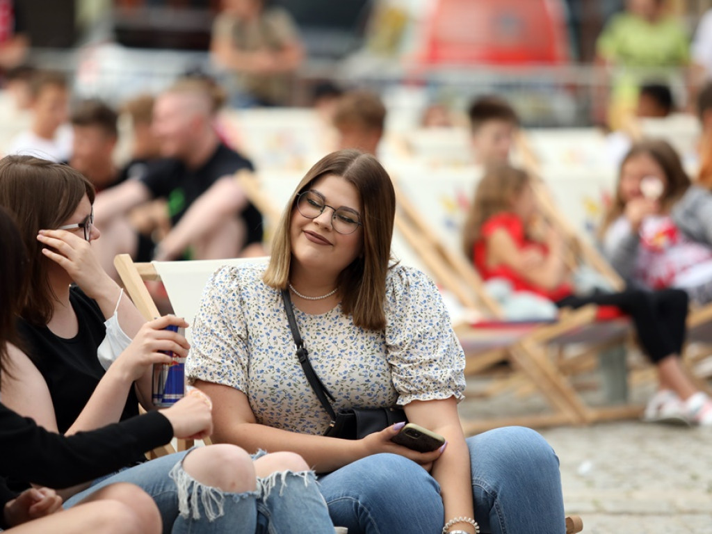 Kibice zawiedzeni. Opuszczali strefę jeszcze przed końcem meczu