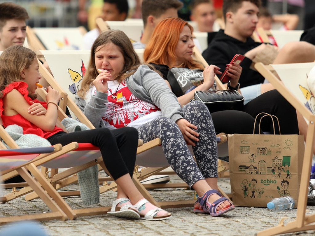 Kibice zawiedzeni. Opuszczali strefę jeszcze przed końcem meczu