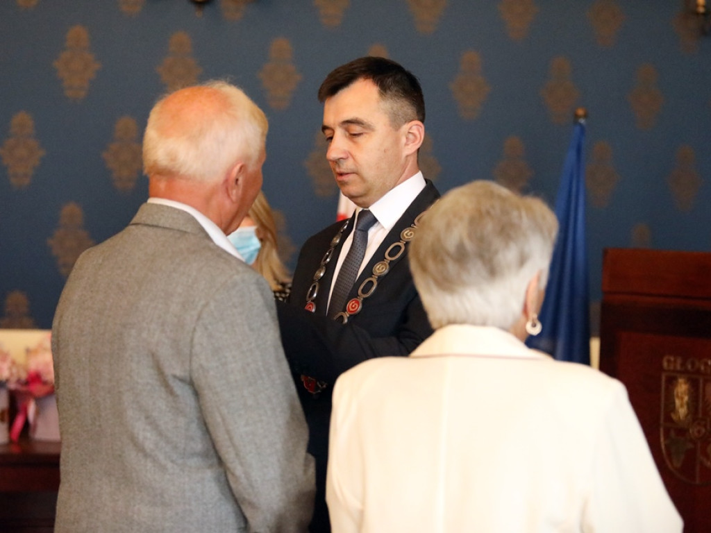 Złote Gody, czyli 50 lat razem. Piękne jubileusze w głogowskim ratuszu