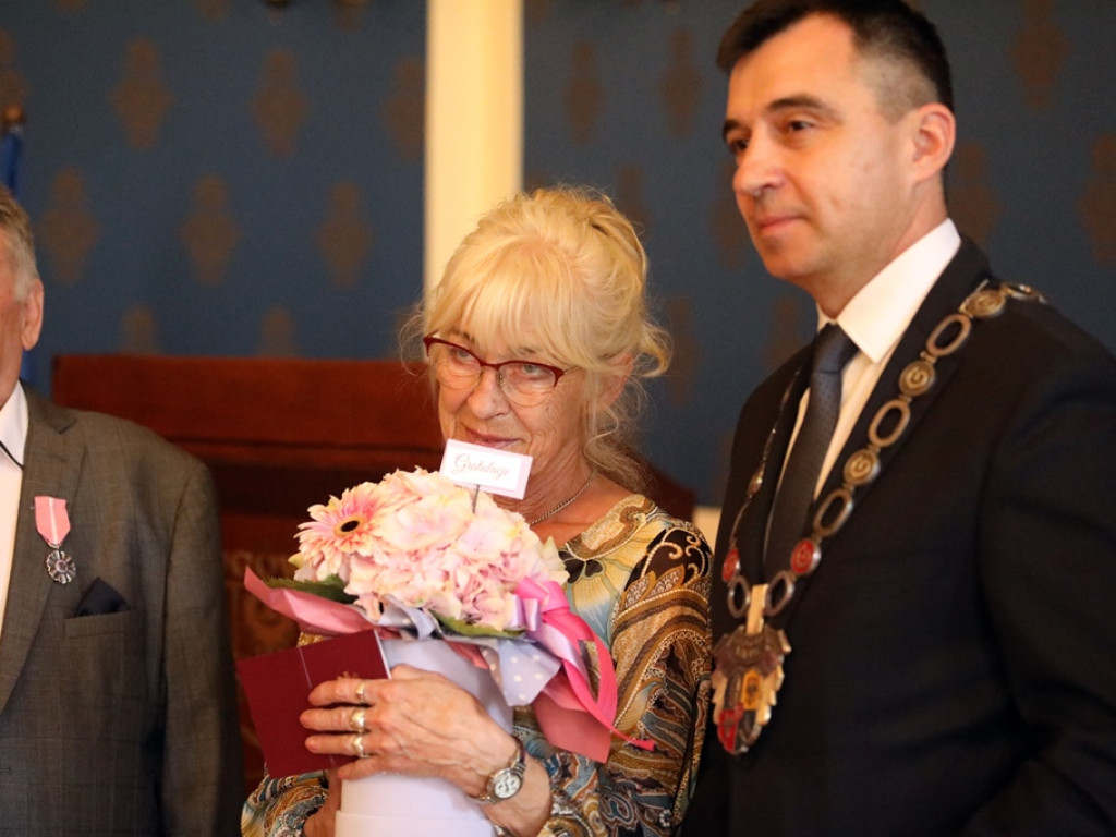 Złote Gody, czyli 50 lat razem. Piękne jubileusze w głogowskim ratuszu