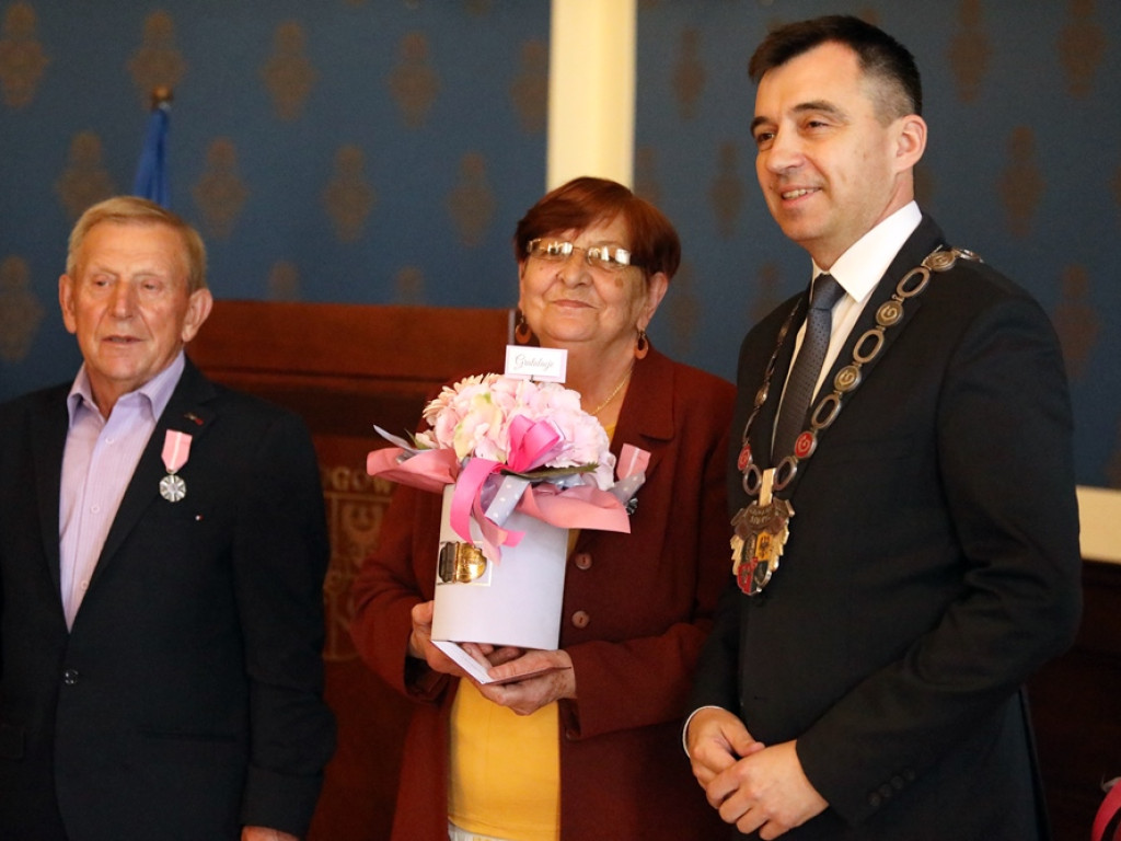 Złote Gody, czyli 50 lat razem. Piękne jubileusze w głogowskim ratuszu