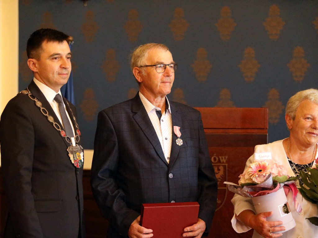 Złote Gody, czyli 50 lat razem. Piękne jubileusze w głogowskim ratuszu