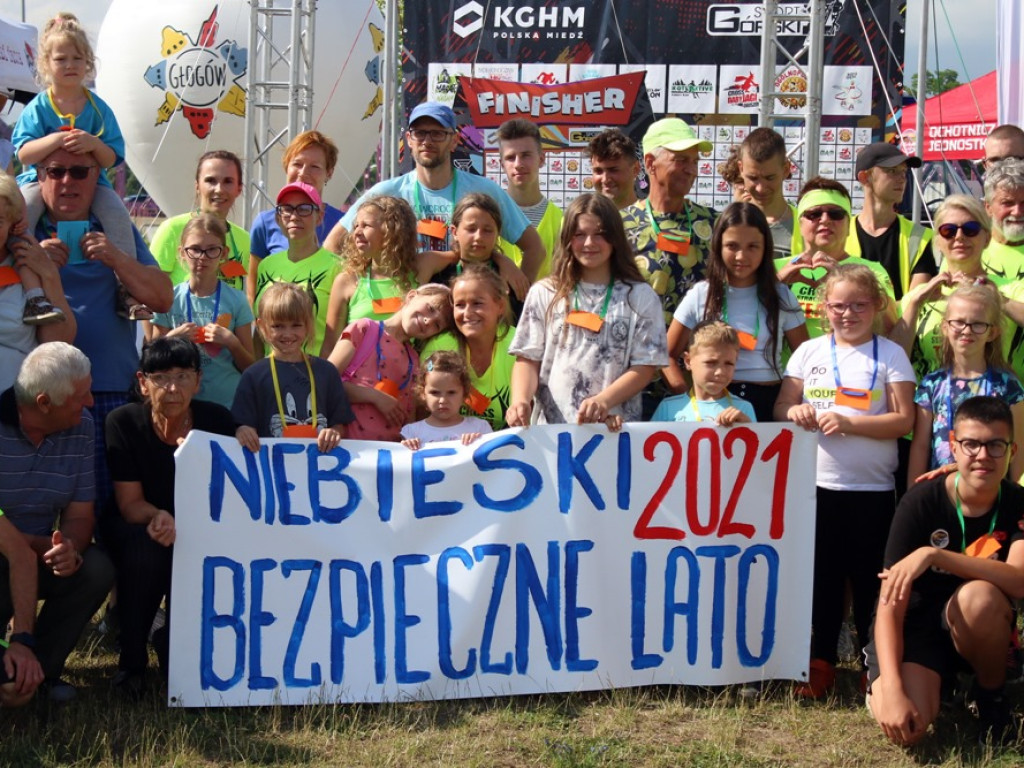 Niebieski trening Małego Straceńca na bulwarze