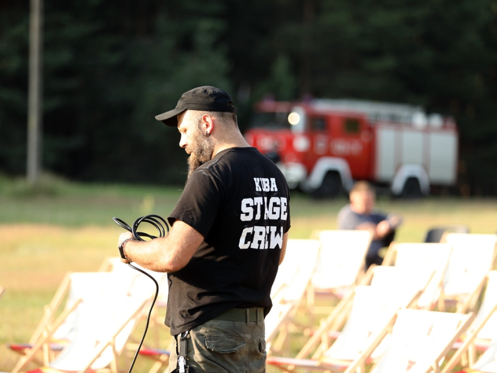 Przy ognisku na polanie. Stachuriada kolejny raz bez tłumów w Grochowicach