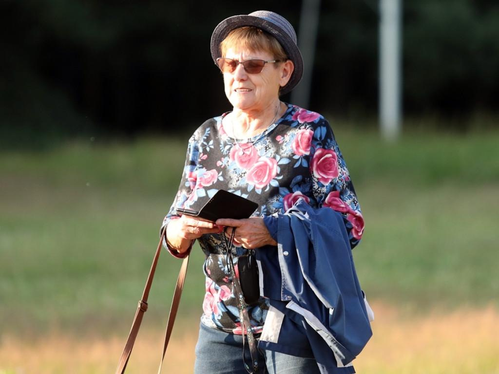 Przy ognisku na polanie. Stachuriada kolejny raz bez tłumów w Grochowicach