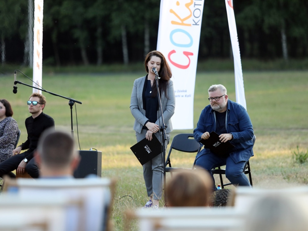 Przy ognisku na polanie. Stachuriada kolejny raz bez tłumów w Grochowicach