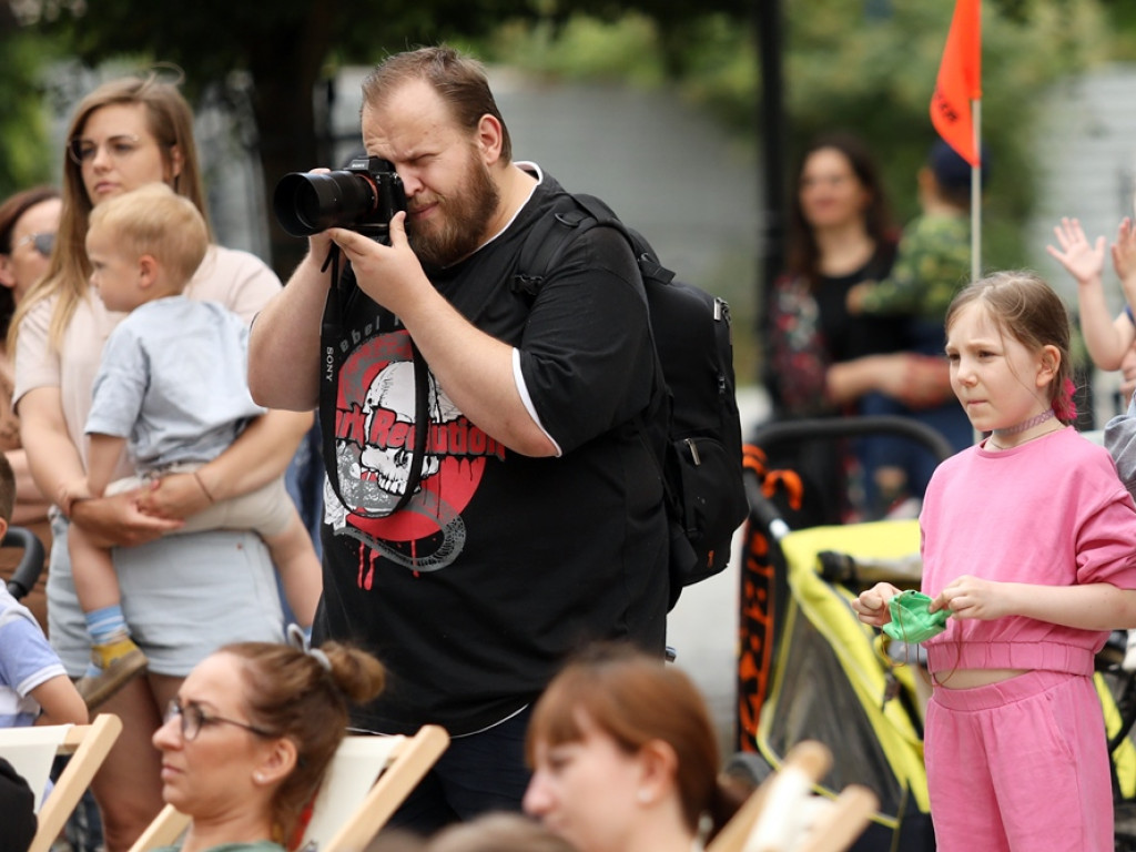 Wracają z kulturą! Przyszły całe rodziny. Dzieci, rodzice i dziadkowie [ZDJĘCIA]