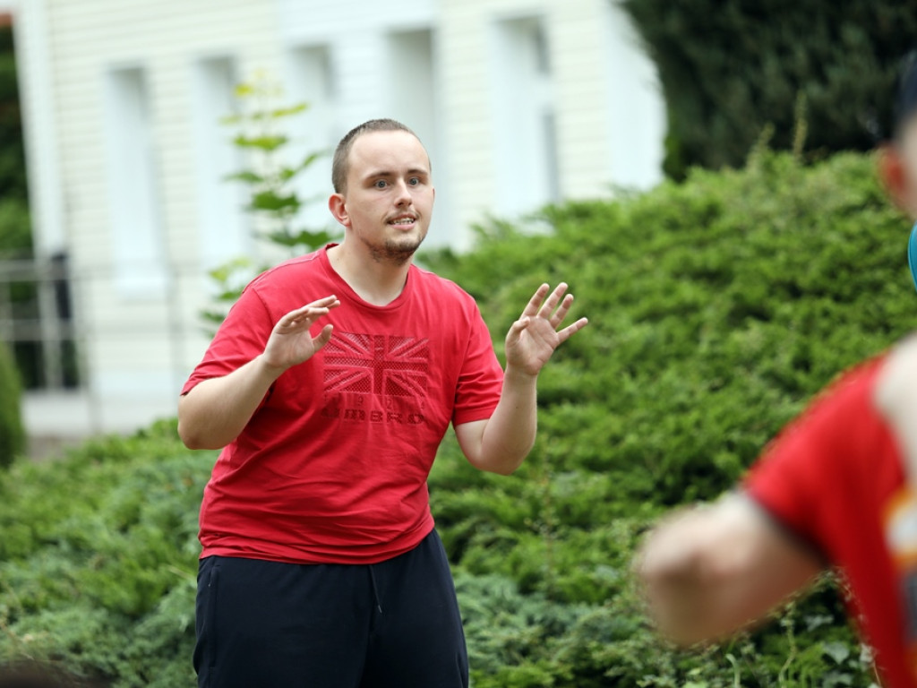 Taniec i sportowa rywalizacja. Niepełnosprawni świetnie się bawili [ZDJĘCIA]
