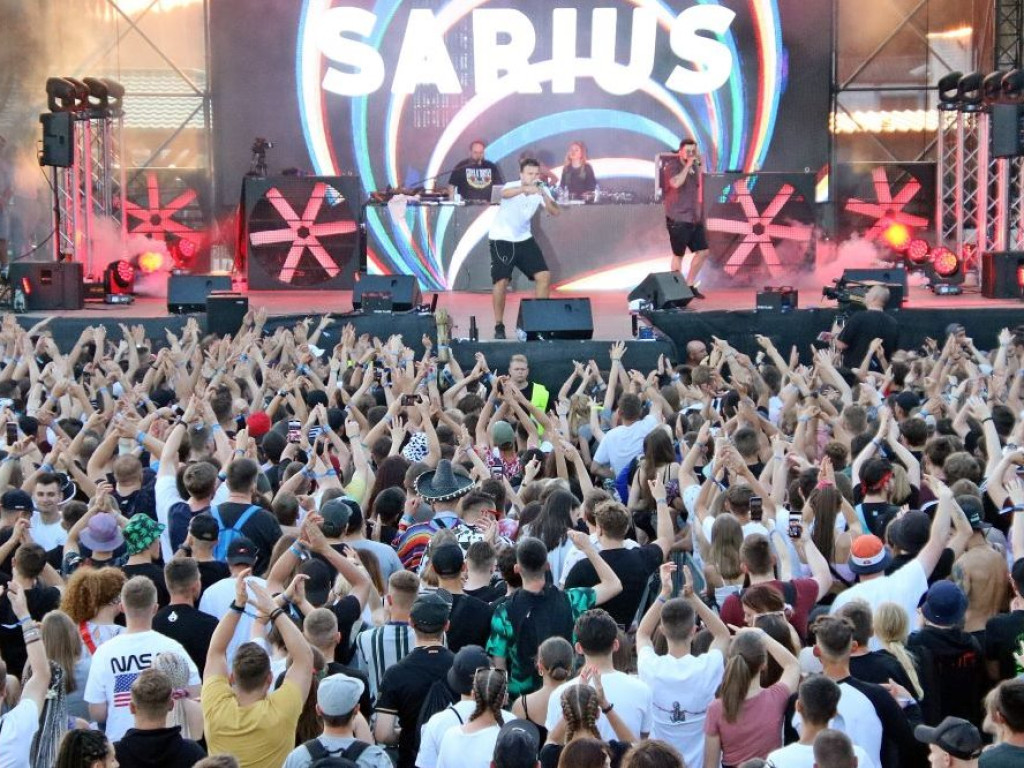 Peja, Guzior i wielu innych. Tak się bawiła Sława ostatniego dnia festiwalu [ZDJĘCIA]