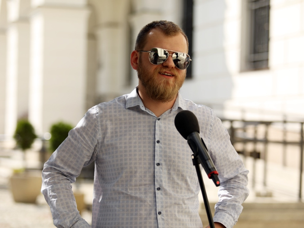 Padło dużo słów. A konkrety?  PO proponuje m.in. bezpłatne in vitro