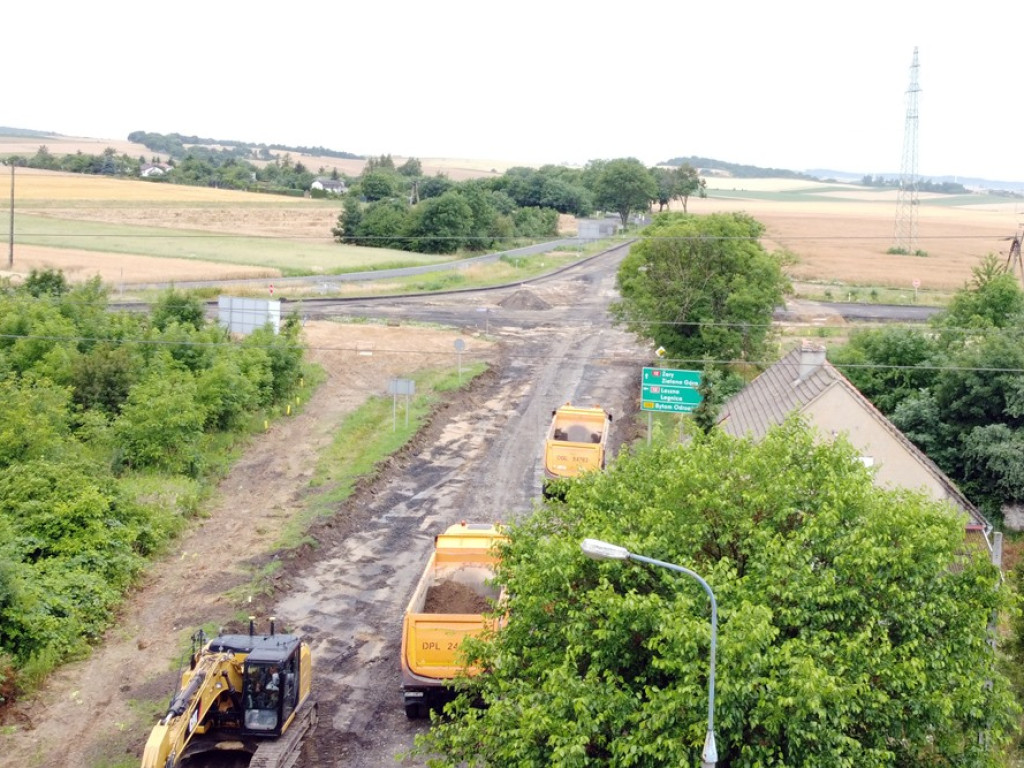 Budują rondo. Jak idą prace? Sprawdziliśmy. Zobaczcie też zdjęcia z lotu ptaka