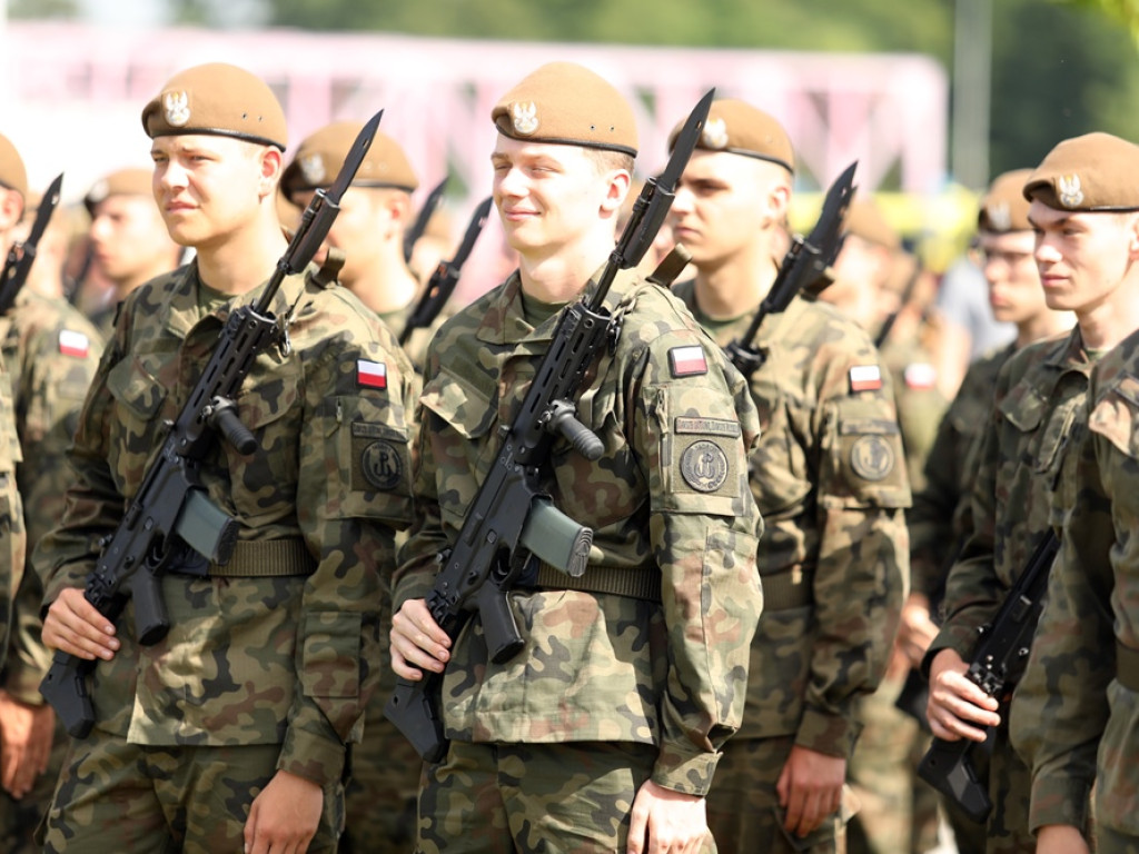 Uroczyste ślubowanie na bulwarze. Rokaszewicz: Piszecie swoją nową historię Głogowa
